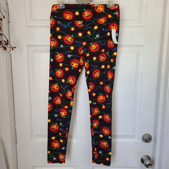 (1598) Halloween Fitted High Rise Leggings,  Size: XXL  Color: Black/Orange - Picture 2 of 7